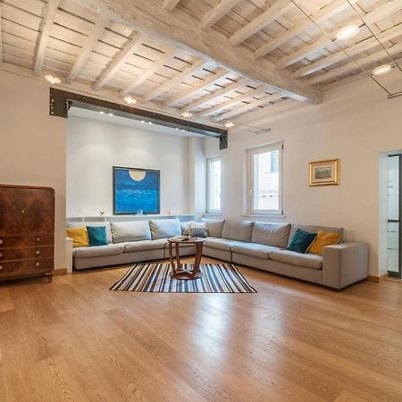 Piazza Navona Elegant Apartment ローマ エクステリア 写真