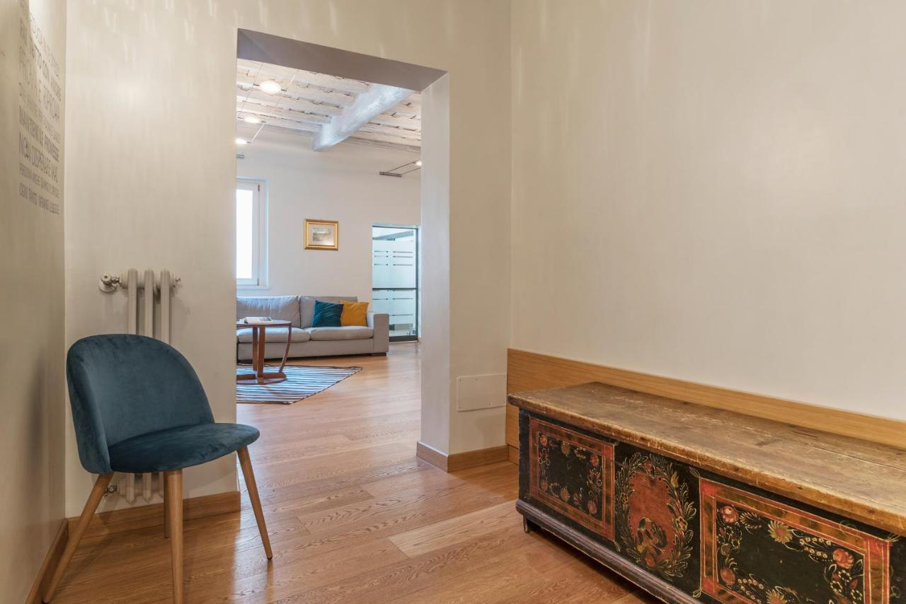 Piazza Navona Elegant Apartment ローマ エクステリア 写真