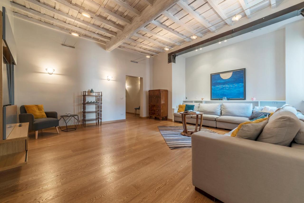 Piazza Navona Elegant Apartment ローマ エクステリア 写真