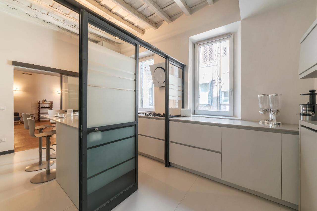 Piazza Navona Elegant Apartment ローマ エクステリア 写真
