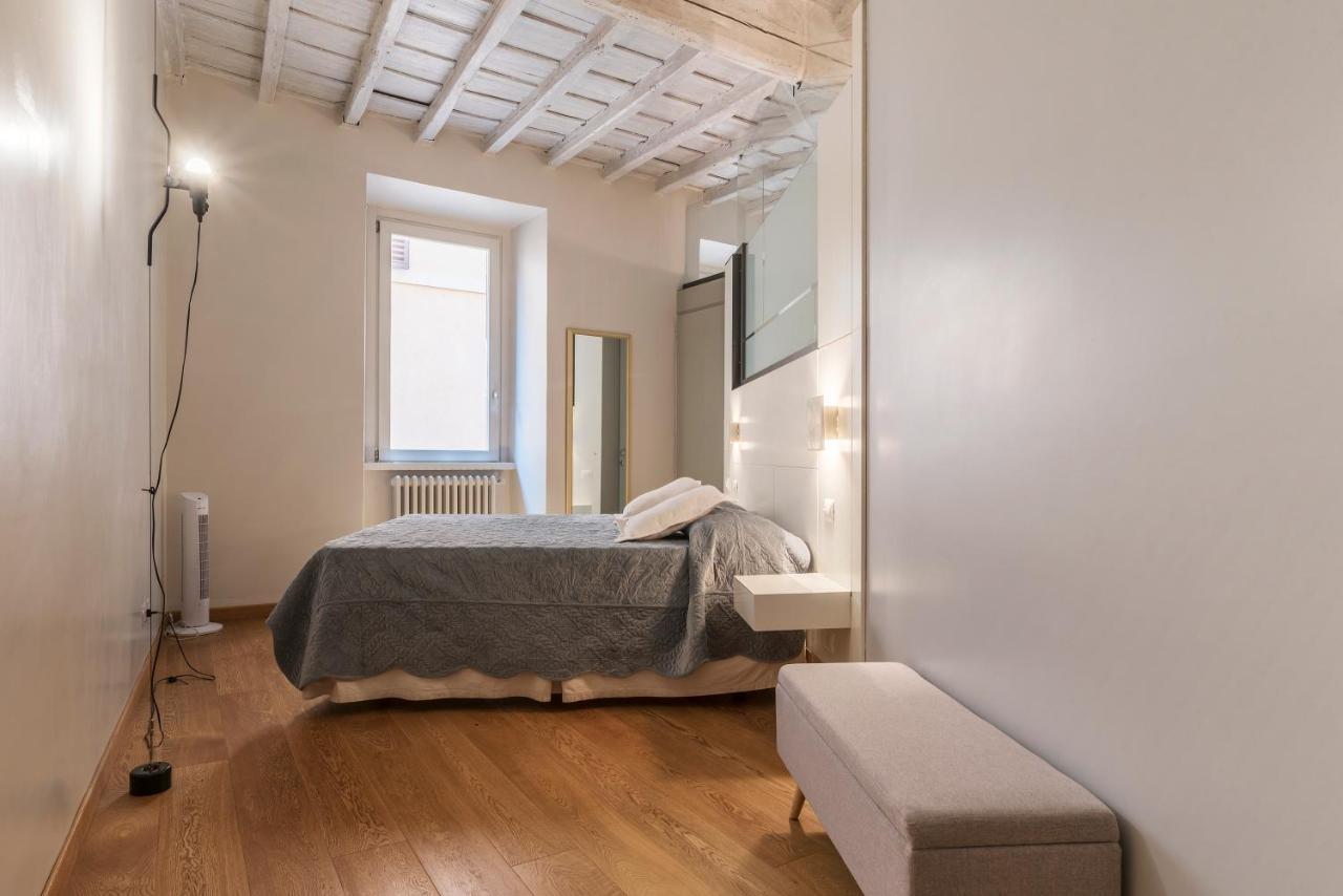 Piazza Navona Elegant Apartment ローマ エクステリア 写真