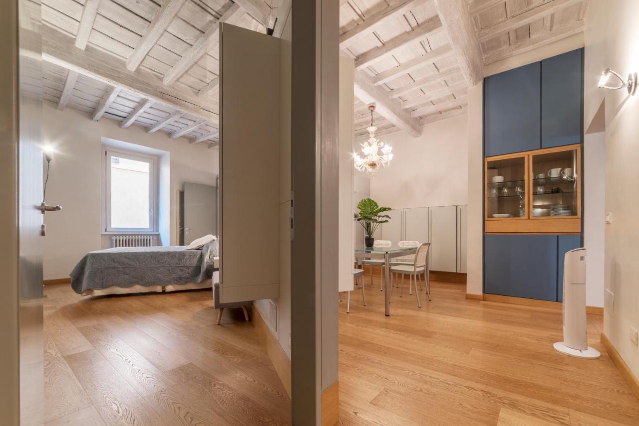 Piazza Navona Elegant Apartment ローマ エクステリア 写真