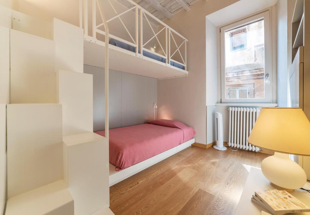 Piazza Navona Elegant Apartment ローマ エクステリア 写真